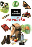 Mladý pozorovatel na vidieku